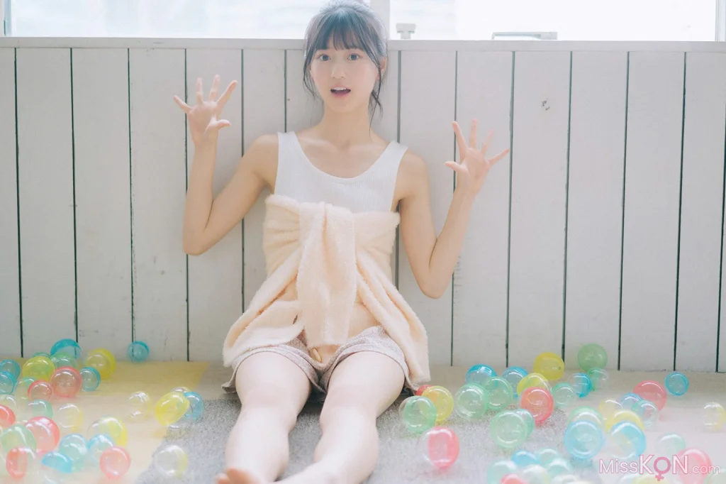 [JP] Azuki Yagi (八木愛月): Weekly Playboy Plus 2024.03.25 (36 photos + 2 videos)