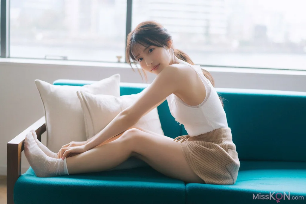 [JP] Yuki Hirata (平田侑希): Weekly Playboy Plus 2024.04.08 (37 photos + 2 videos)