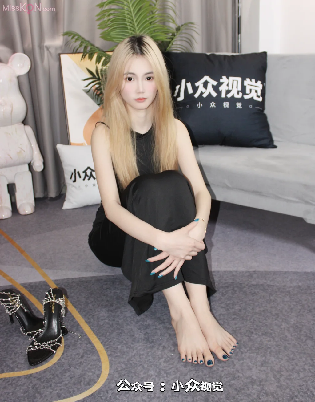 [小众视觉] No.005: 小苏菲 (120 photos + 1 video)
