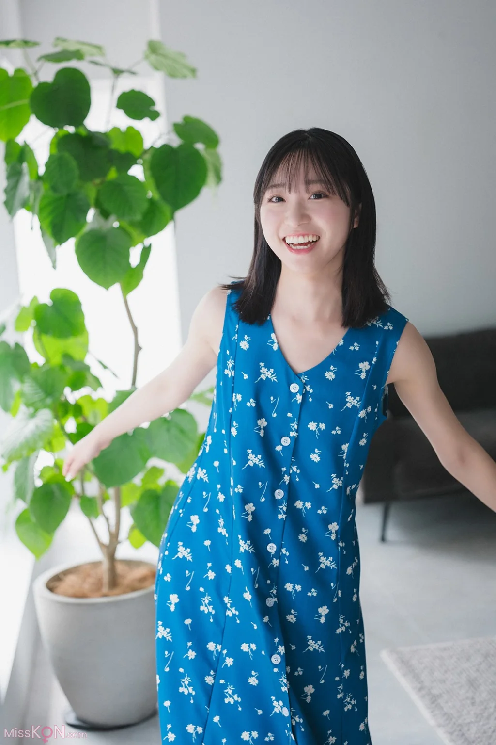 [JP] Mizuki Yamauchi (山内瑞葵): Weekly Playboy Plus 2025.10.23 (28 photos + 1 video)