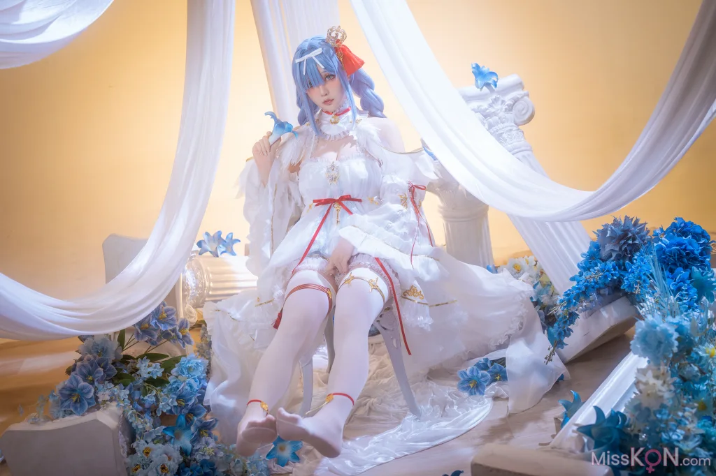 Coser@星之迟迟Hoshilily: 碧蓝航线 雅努斯 (35 photos + 1 video)