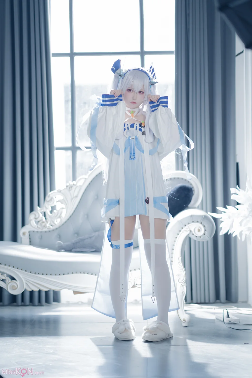 Coser@lunananya: 碧蓝航线 拉菲Ⅱ (55 photos)