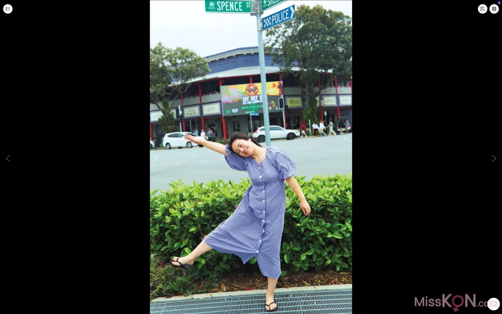 [JP] Sayaka Isoyama (磯山さやか): FRIDAY GOLD 愛しのマイ・フェア・レディ (16 photos)