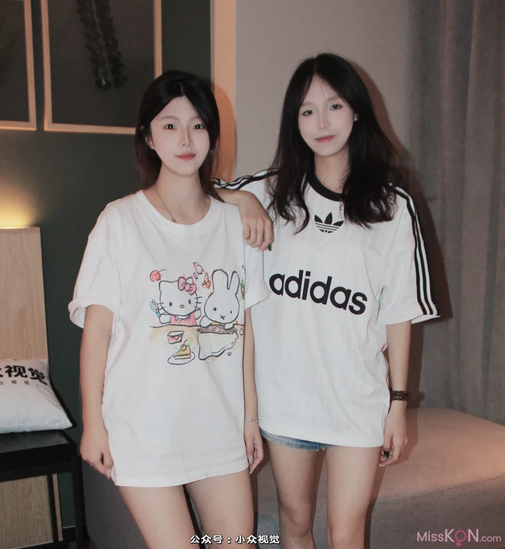 [小众视觉] No.011: 小苹果 & 芳芳 (130 photos + 2 videos)