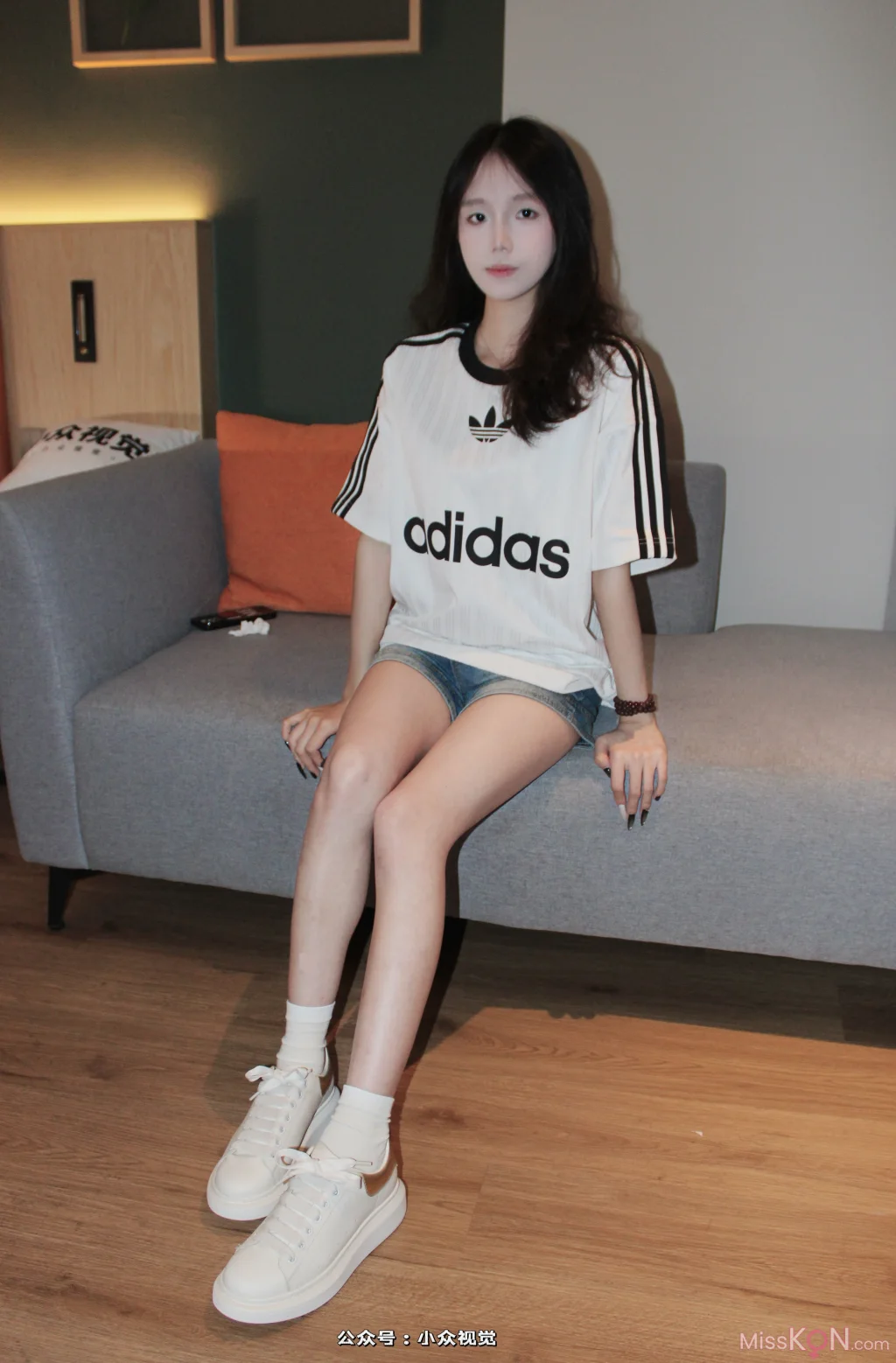 [小众视觉] No.011: 小苹果 & 芳芳 (130 photos + 2 videos)