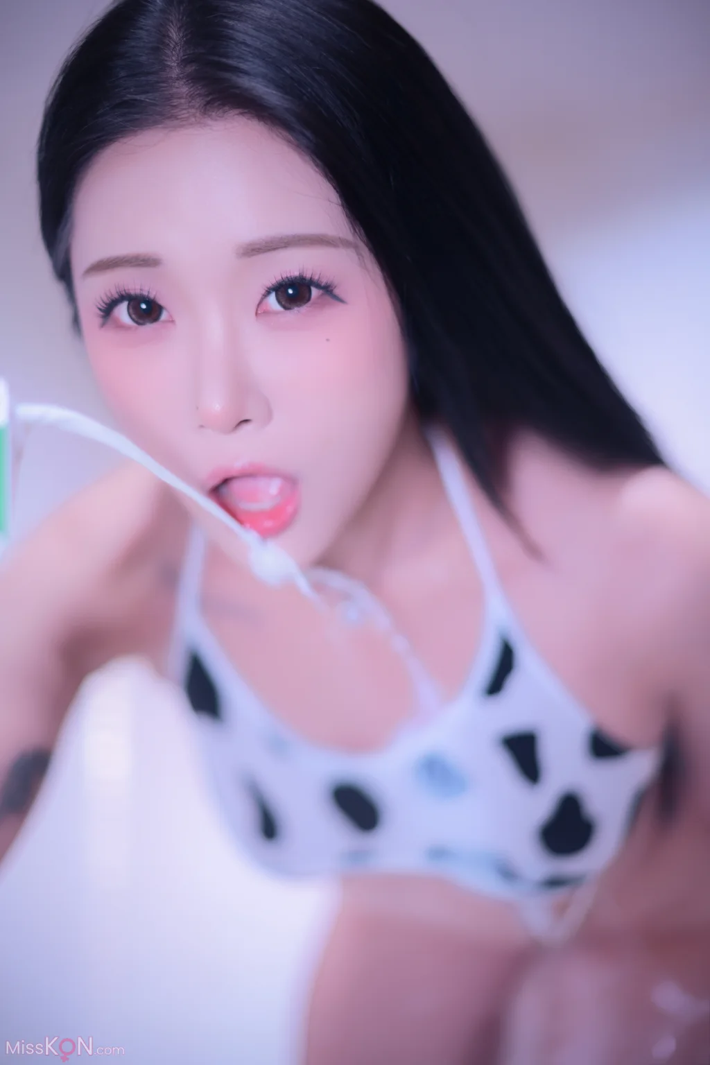 Bomi (보미): Milk Body (90 photos) – Page 3