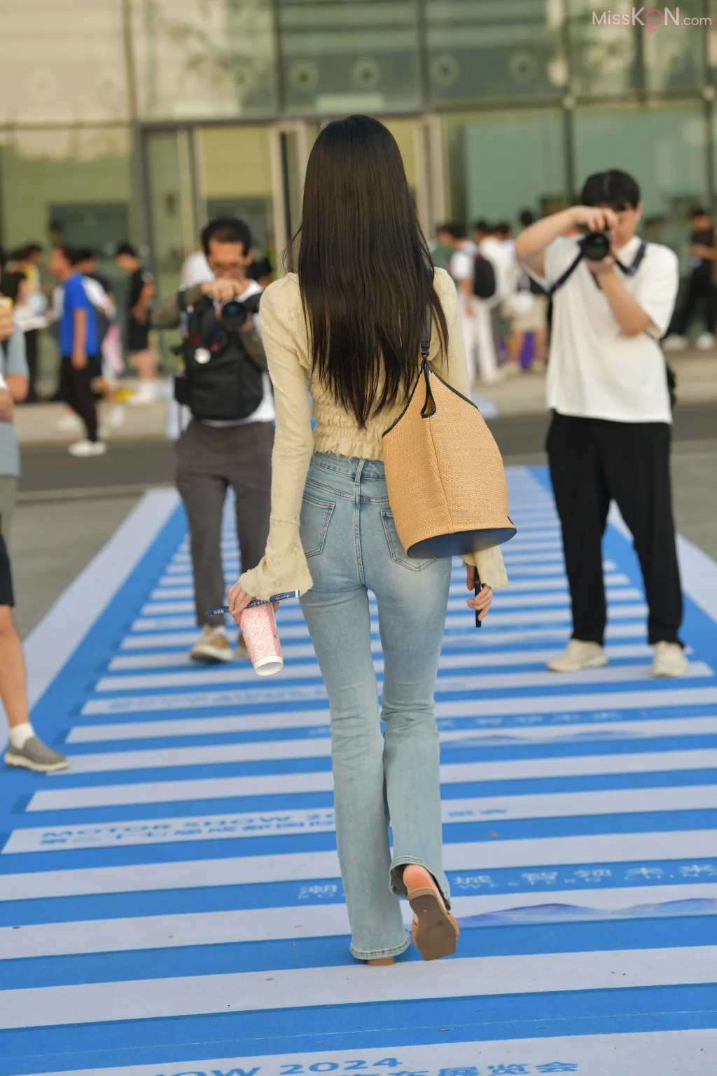 [精选街拍作品] No.3751 – 3765 (4130 photos) – Page 3