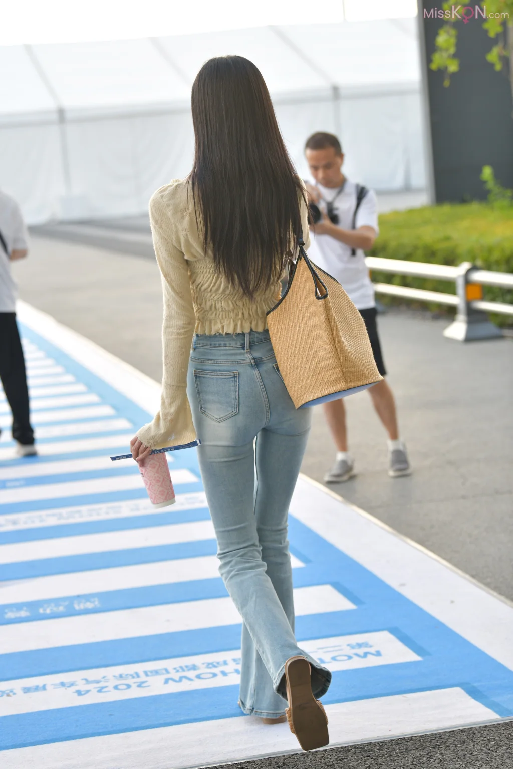 [精选街拍作品] No.3751 – 3765 (4130 photos) – Page 3