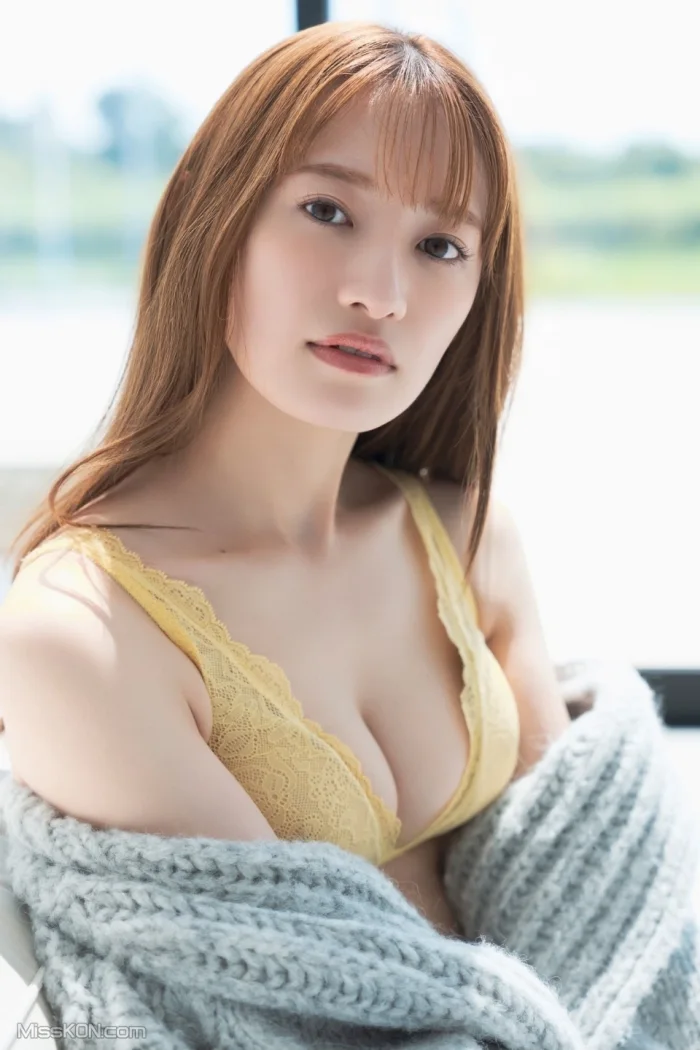 [JP] Kana Nakada (中田花奈):「神業ボディ」SPA！デジタル写真集 (ＳＰＡ！ＢＯＯＫＳ) (50 photos)