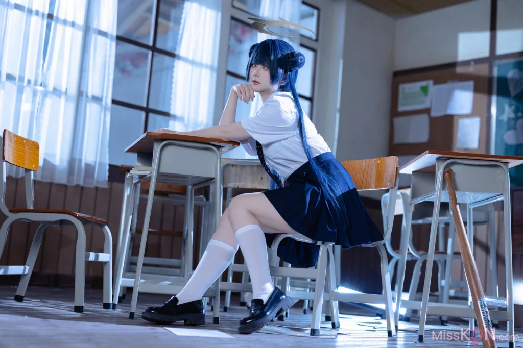 Coser@屿鱼: 蔚蓝档案 妃咲JK (61 photos)