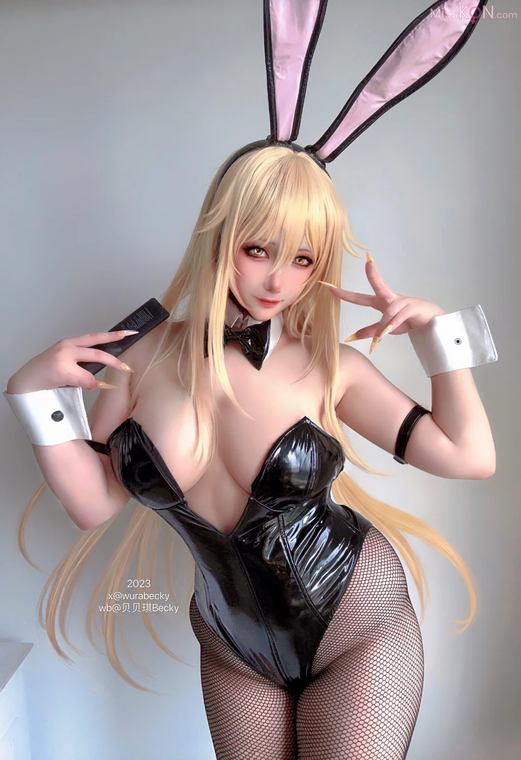 Coser@贝贝琪Becky: 食蜂 (32 photos)