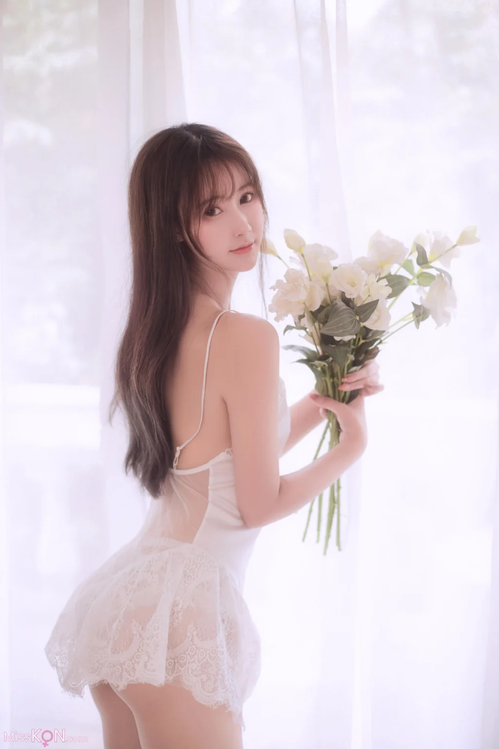 Coser@羽生三未: 日系睡裙 (30 photos)