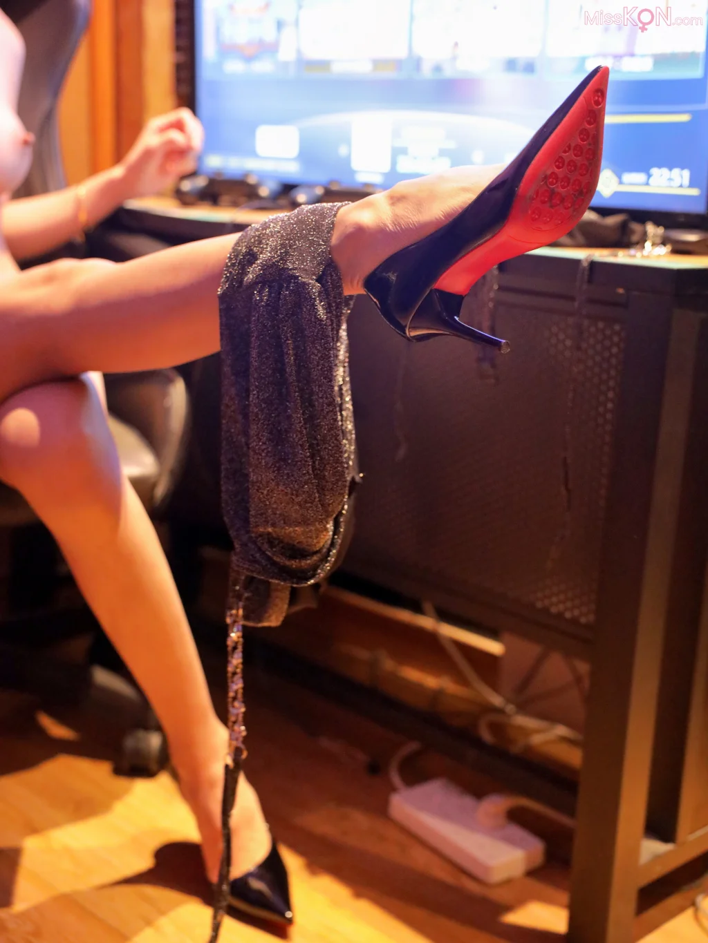 [XR Uncensored] 梨霜儿: R18 秀人网模特 电竞少女 (115 photos) – Page 4