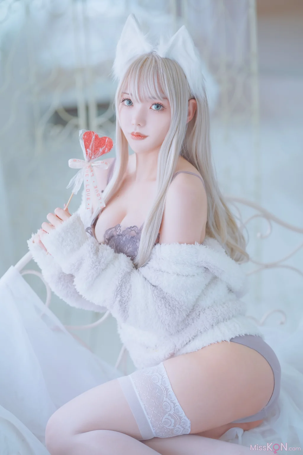 Coser@くろてぃあ (くろ):【KEMOMIMI WHITE】Lingerie (55 photos)