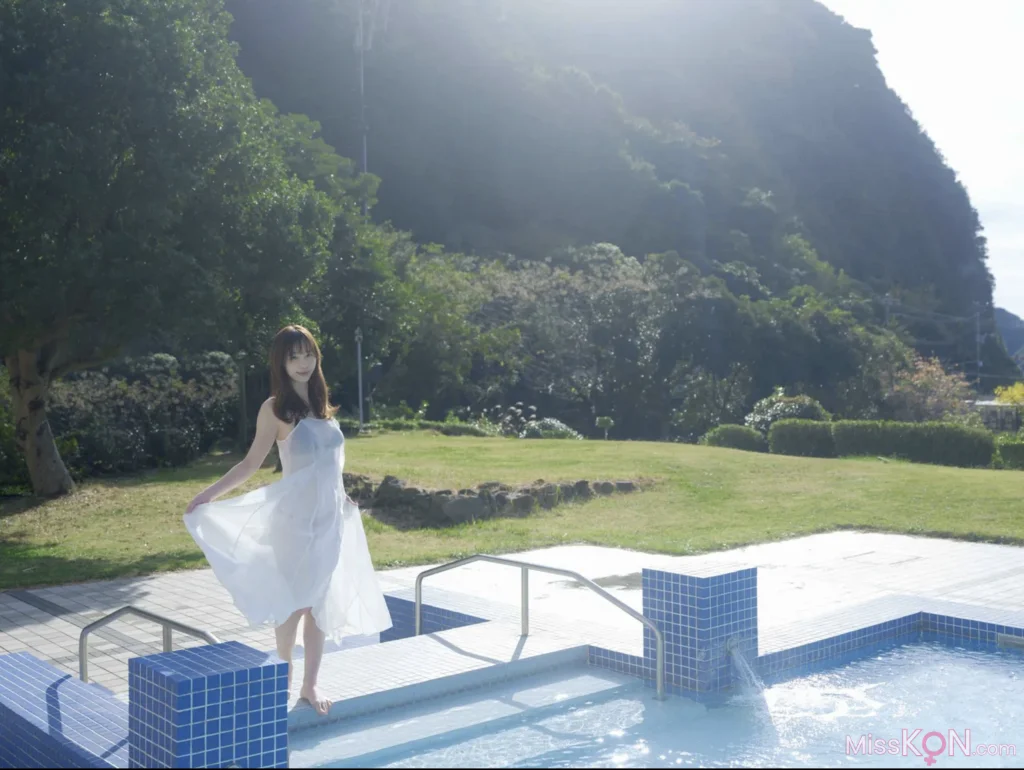 [JP] Misumi Shiochi (塩地美澄): FRIDAYデジタル写真集 『Pearl オール未公開スペシャルEdition Vol.3』 (99 photos) – Page 2