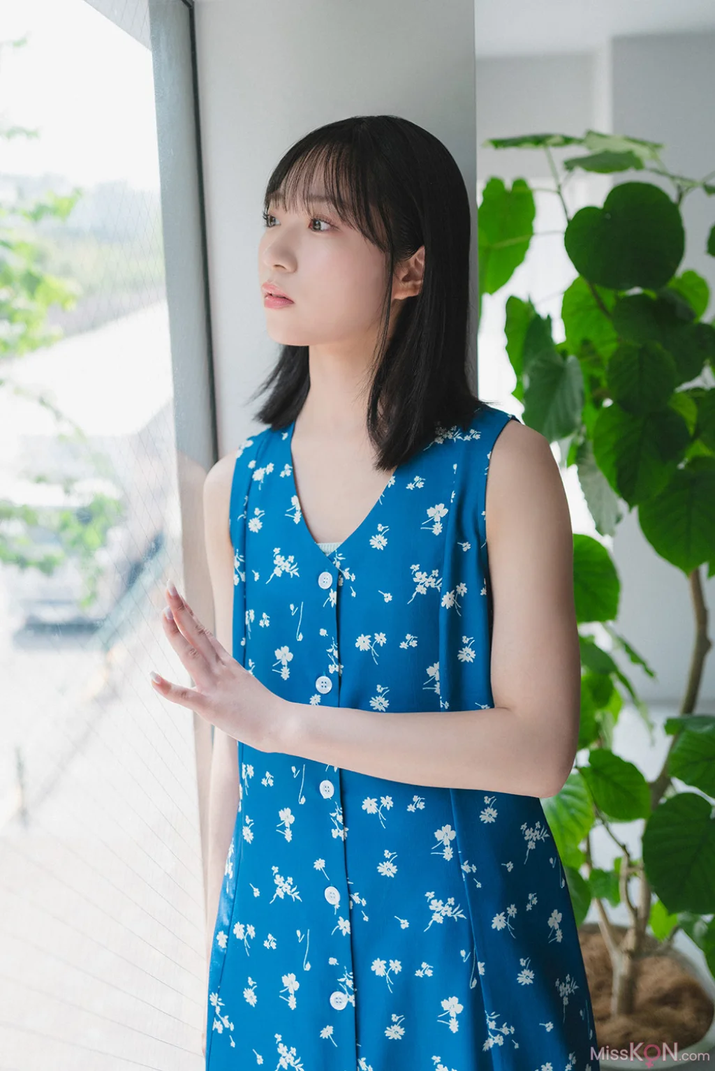 [JP] Mizuki Yamauchi (山内瑞葵): [+Weekly] 2025-10-30 (34 photos)
