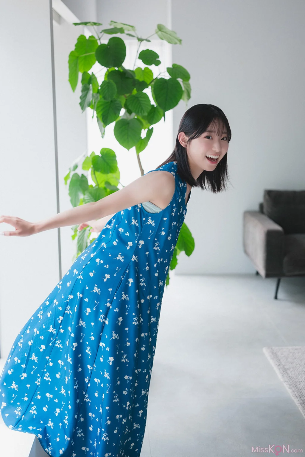 [JP] Mizuki Yamauchi (山内瑞葵): [+Weekly] 2025-10-30 (34 photos)