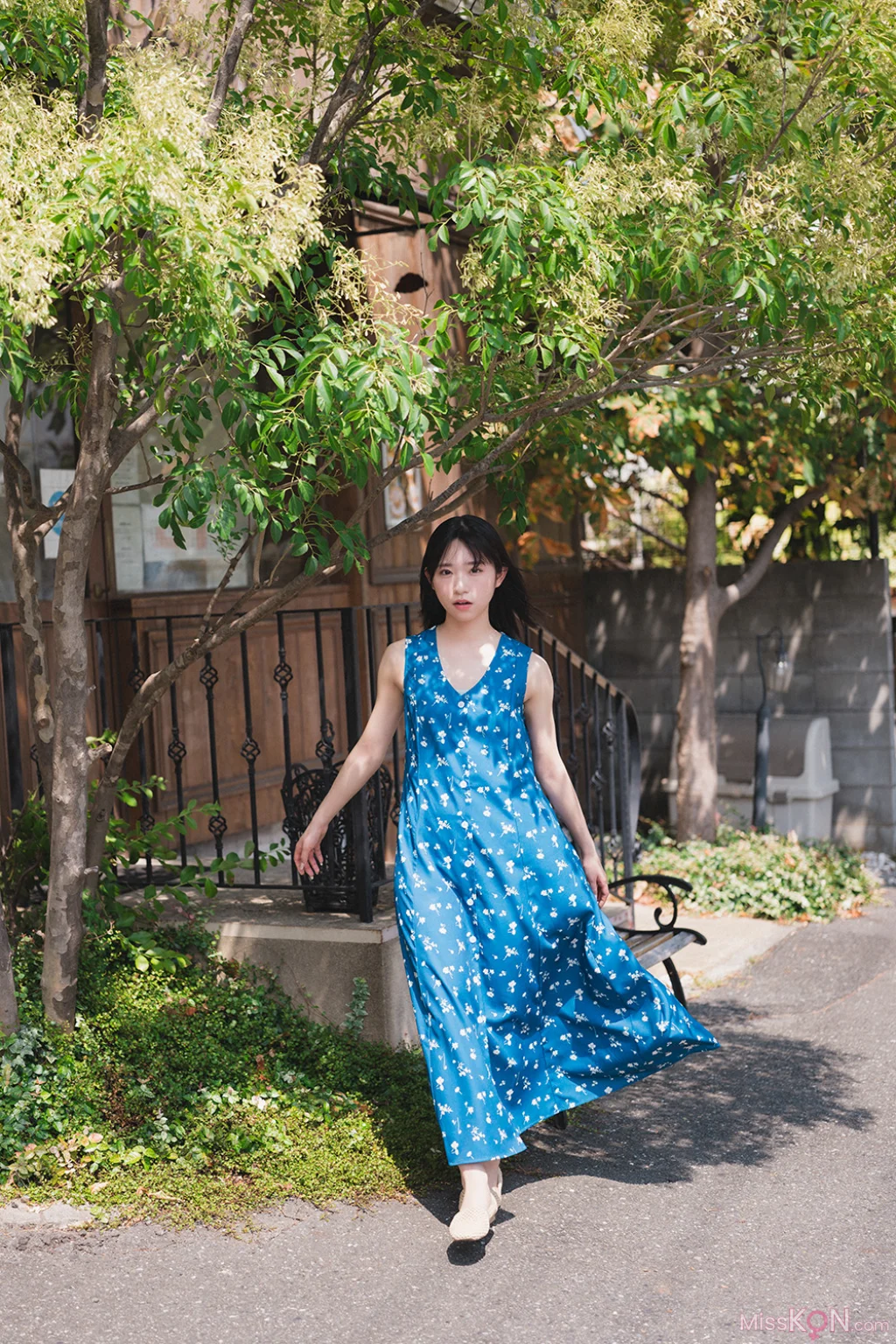 [JP] Mizuki Yamauchi (山内瑞葵): [+Weekly] 2025-10-30 (34 photos) – Page 2