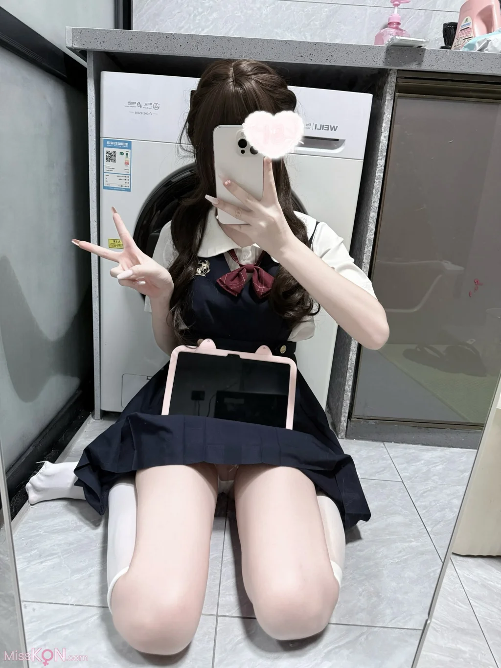 猫猫咪: 可爱JK大奶小萝莉 私拍福利 香甜白嫩甜美小姐姐 (97 photos + 69 videos)