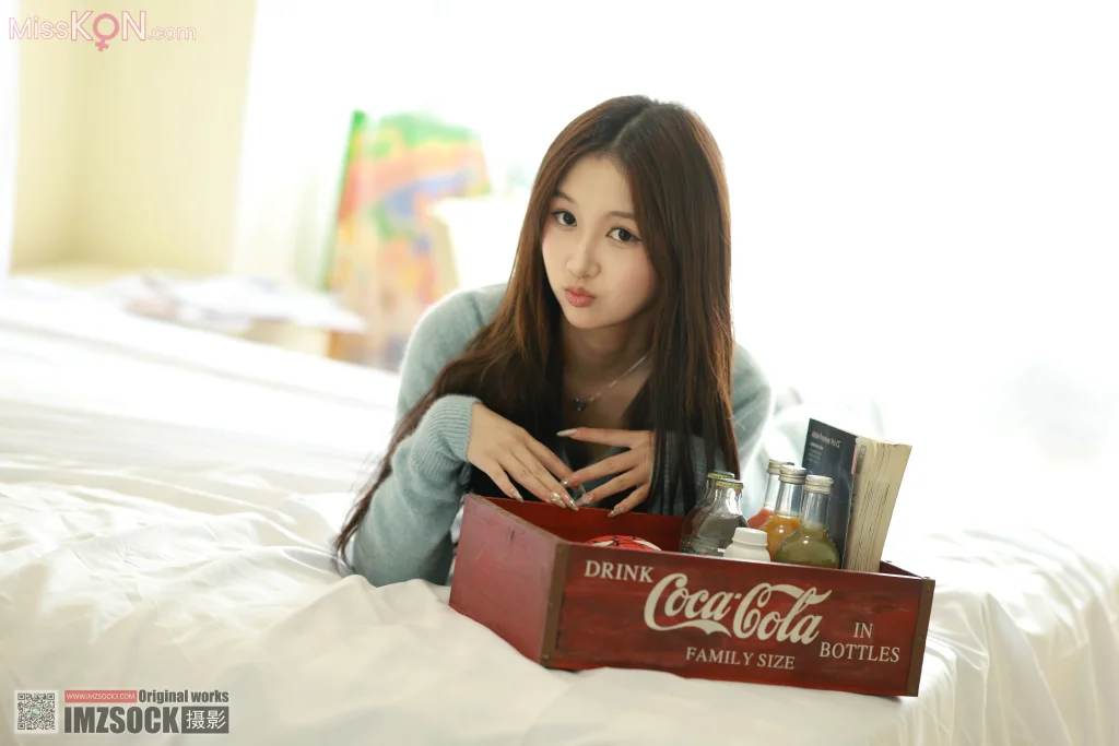 [MZSOCK爱美足] No.313: 图图 (88 photos)