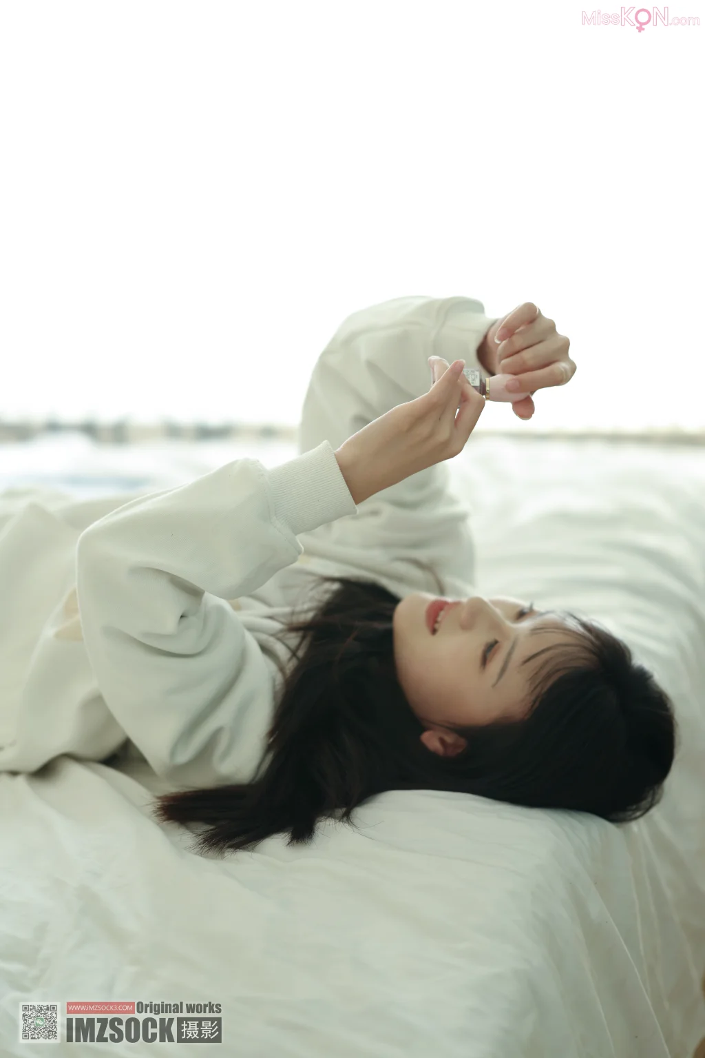 [MZSOCK爱美足] No.314: 梦瑶 (103 photos + 1 video)
