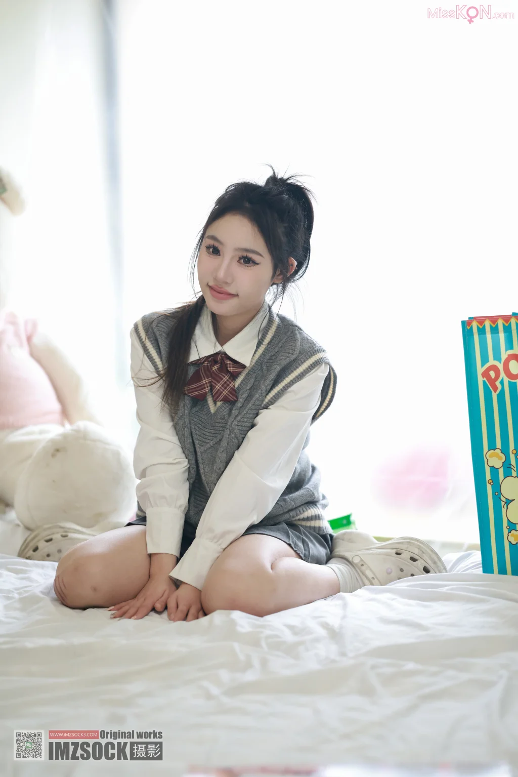 [MZSOCK爱美足] No.315: 维尼 (124 photos + 1 video) – Page 2