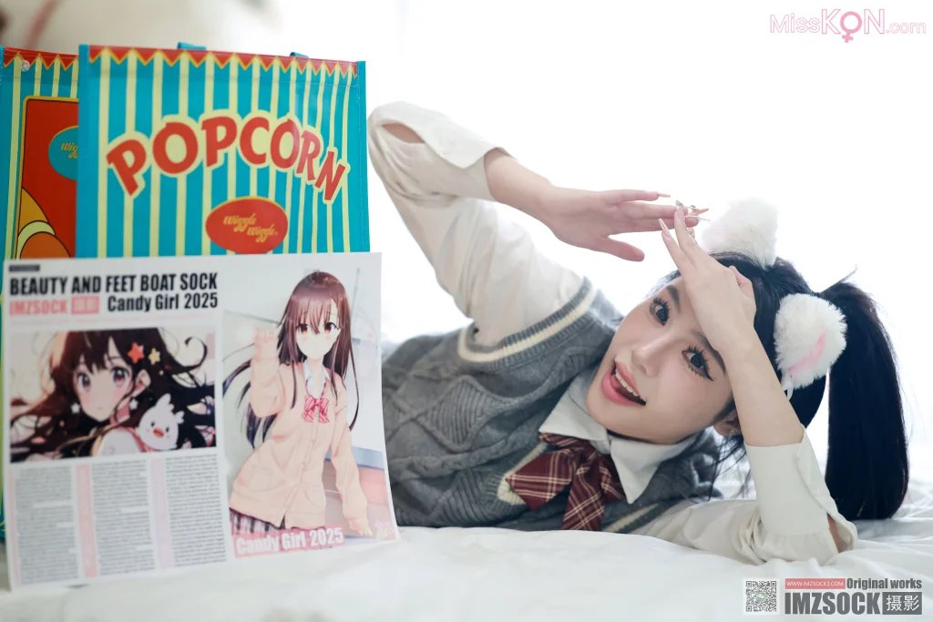 [MZSOCK爱美足] No.315: 维尼 (124 photos + 1 video) – Page 2