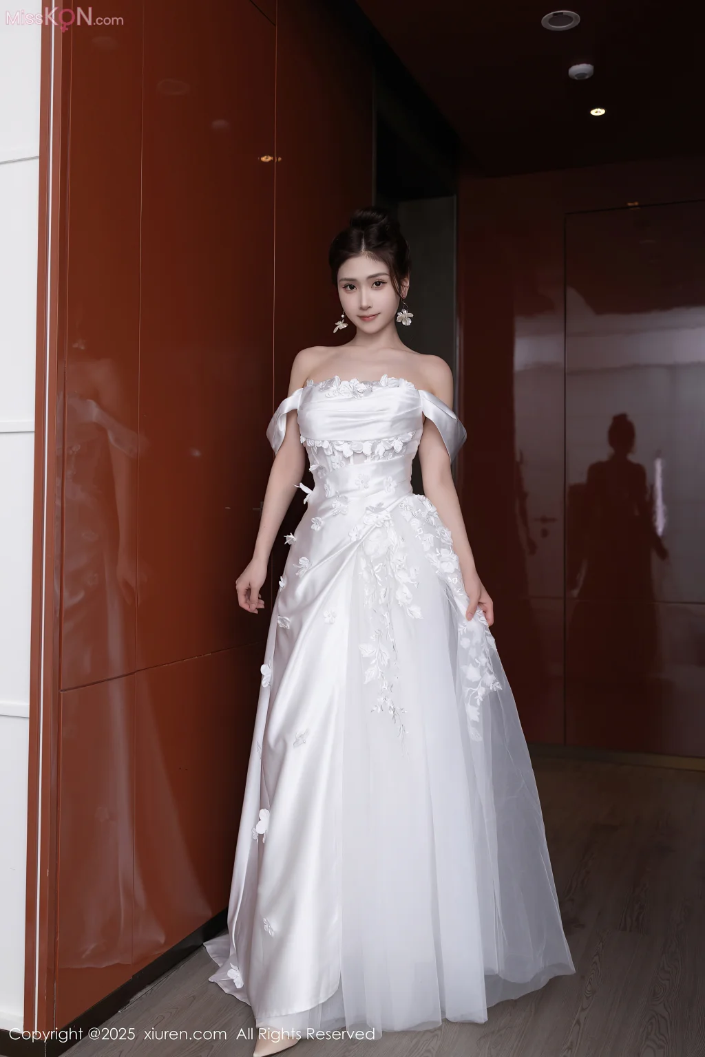 XIUREN No.10814: 刘婷婷 (81 photos)