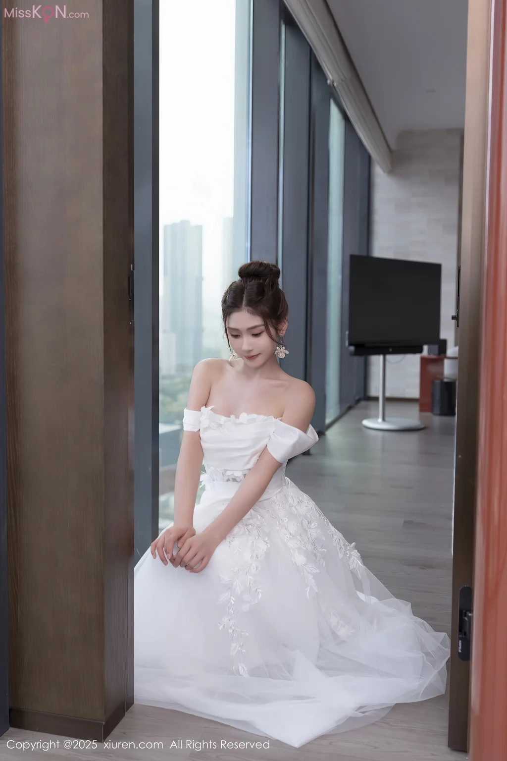 XIUREN No.10814: 刘婷婷 (81 photos)