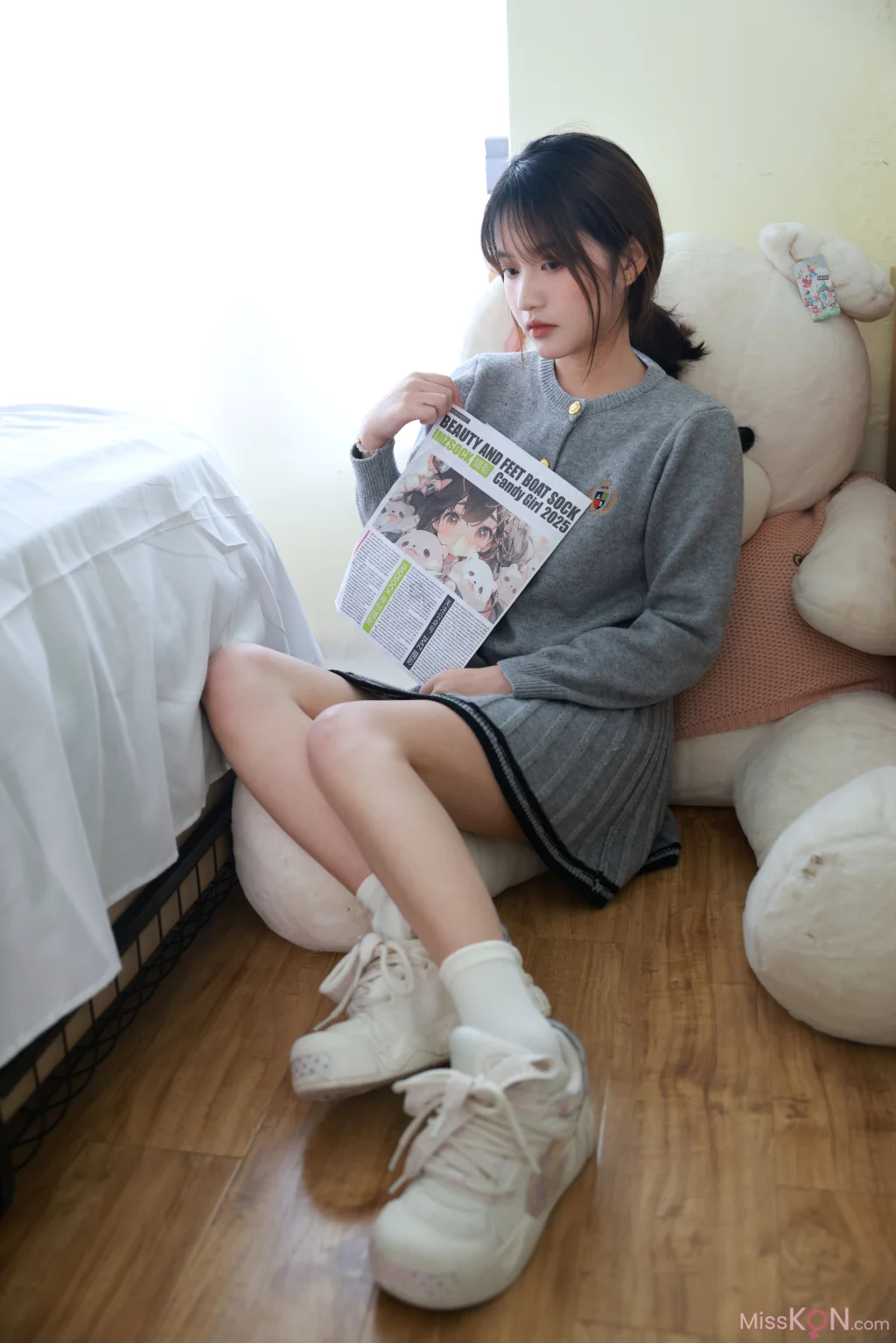 [MZSOCK爱美足] No.316: 小点心 (121 photos + 1 video)