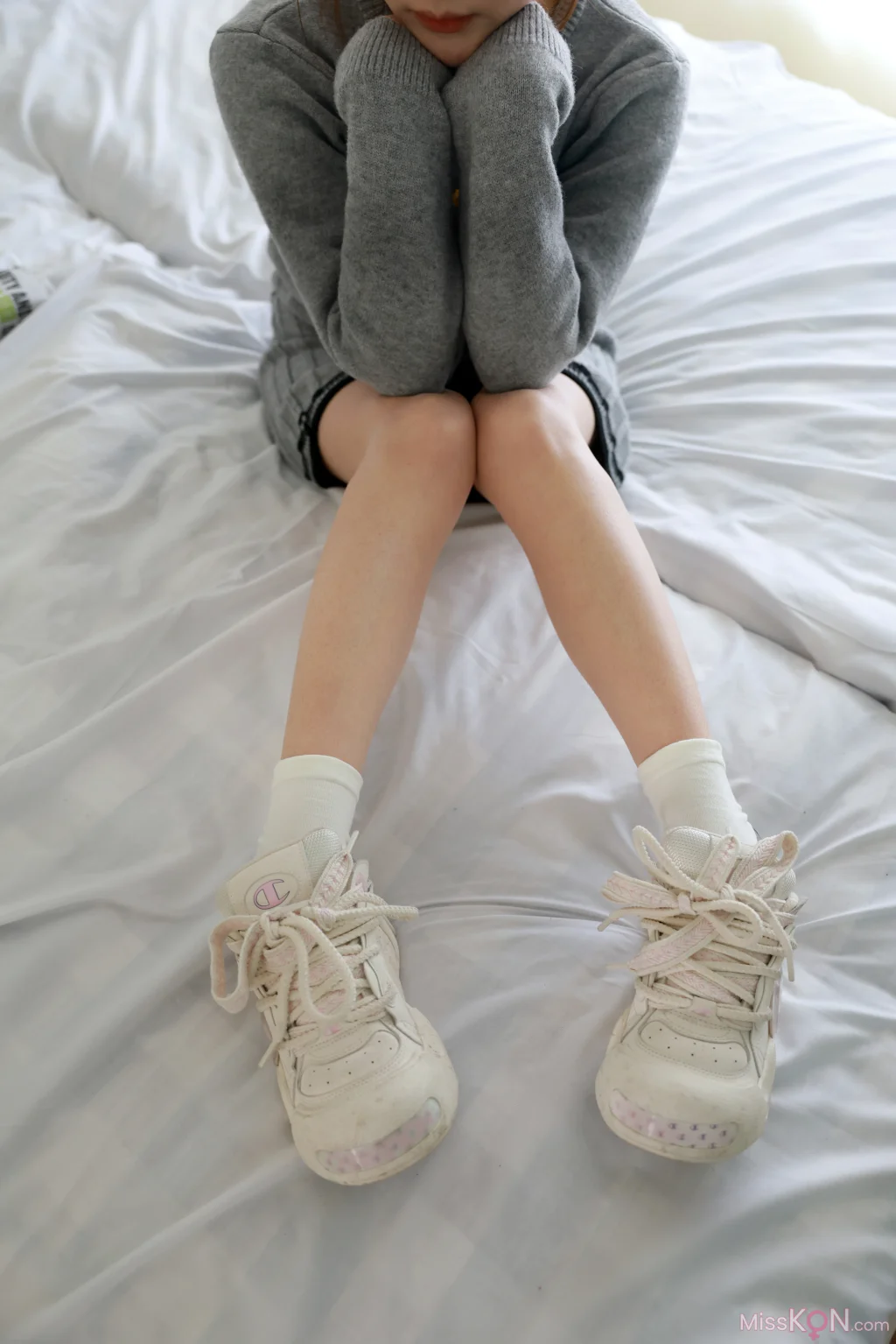 [MZSOCK爱美足] No.316: 小点心 (121 photos + 1 video) – Page 2