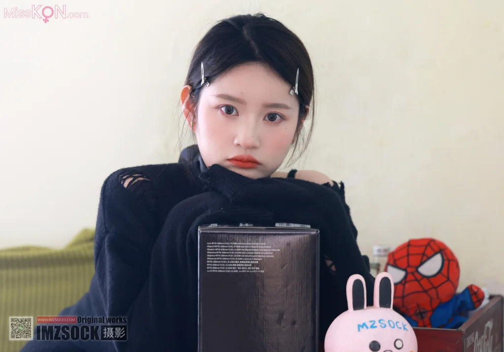[MZSOCK爱美足] No.318: 小点心 (115 photos + 1 video)