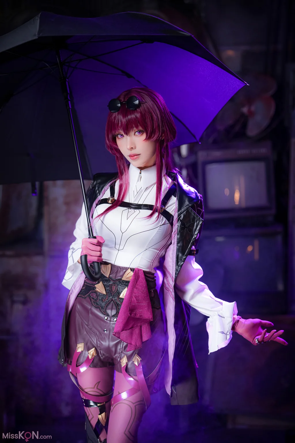 Coser@Ely_eee (ElyEE子): Kafka卡芙卡 (20 photos + 5 videos)