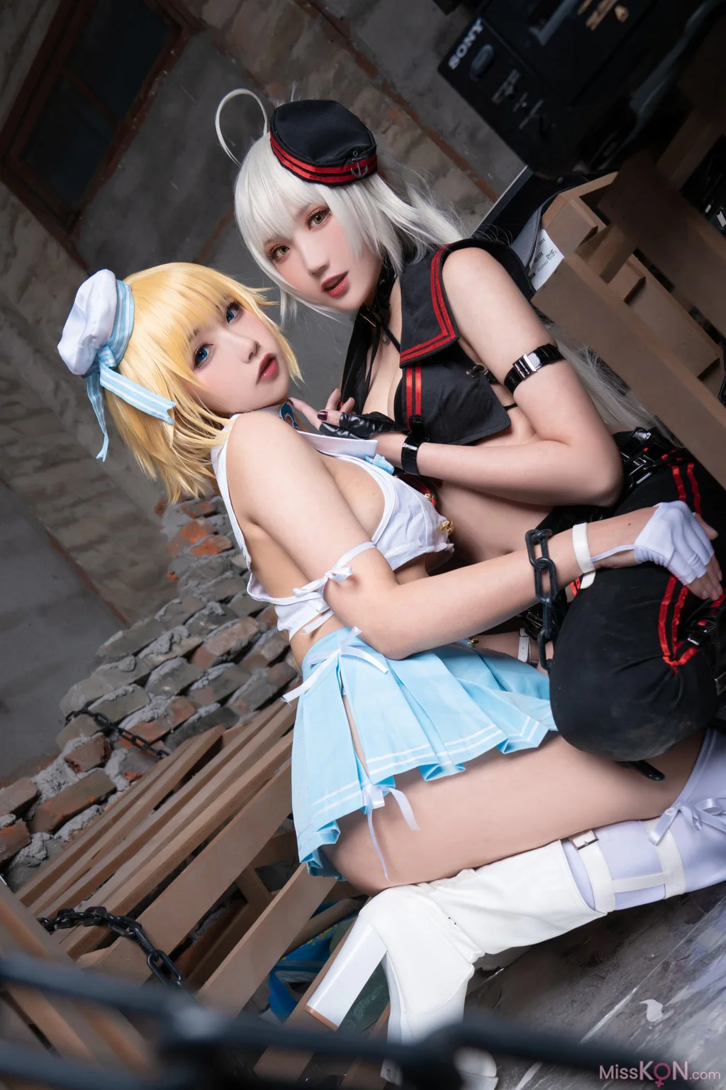 Coser@Momoko葵葵 & 瓜希酱: FATE 黑白贞德 (60 photos) – Page 2
