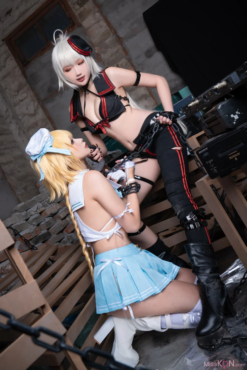 Coser@Momoko葵葵 & 瓜希酱: FATE 黑白贞德 (60 photos) – Page 2