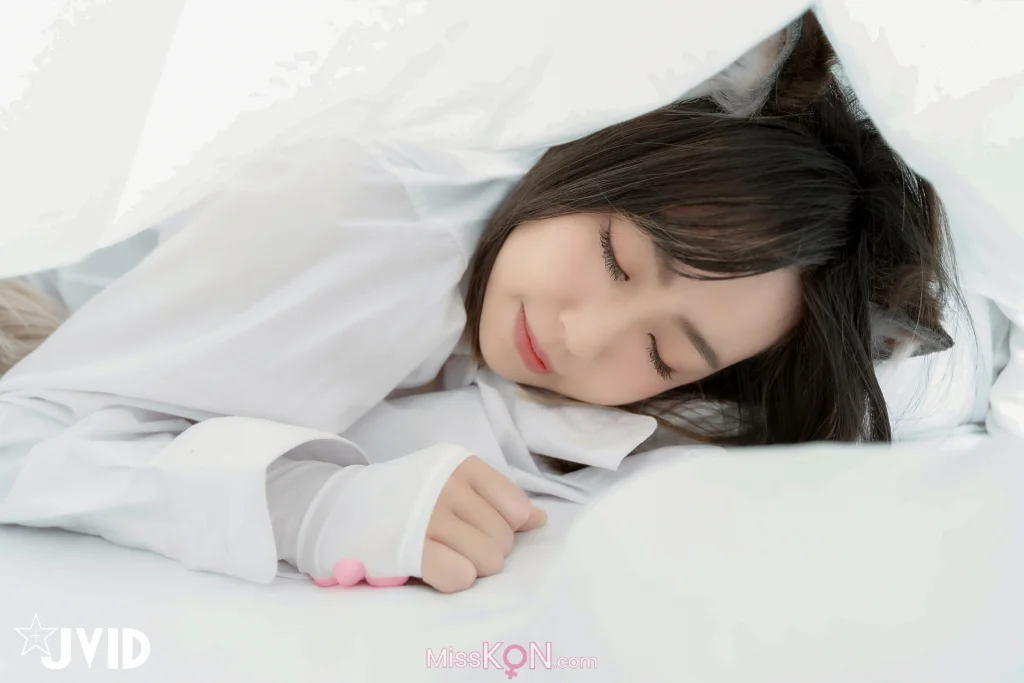 [JVID] 希希CC: 萌寵少女猫《希希》～可愛い無極限！Lovely kitty girl (50 photos) – Page 3