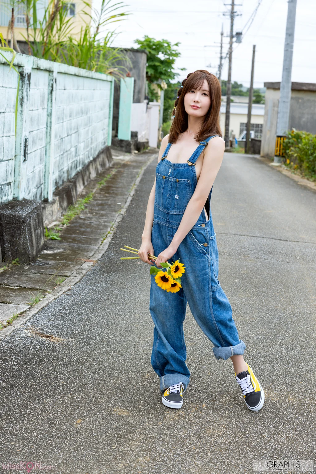 [JP] Riho Fujimori (藤森里穂): [Graphis] Gals Looks Hot on You! Vol.3+4+5 (60 photos) – Page 3