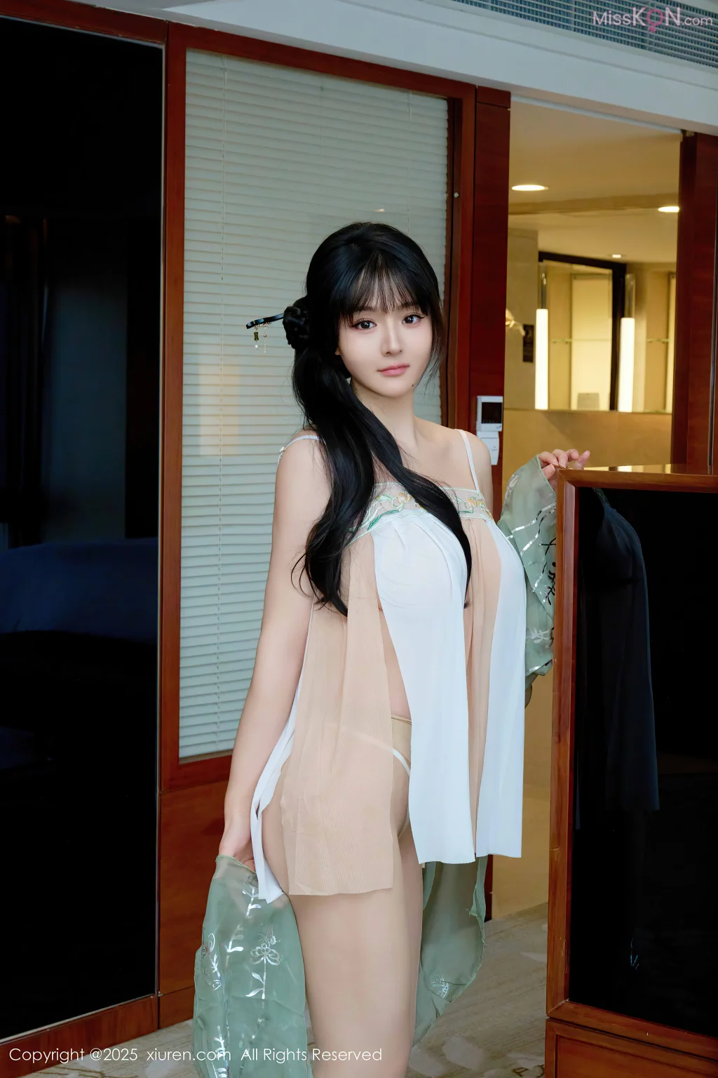 XIUREN No.10818: 沈南汐RuRu (57 photos) – Page 2