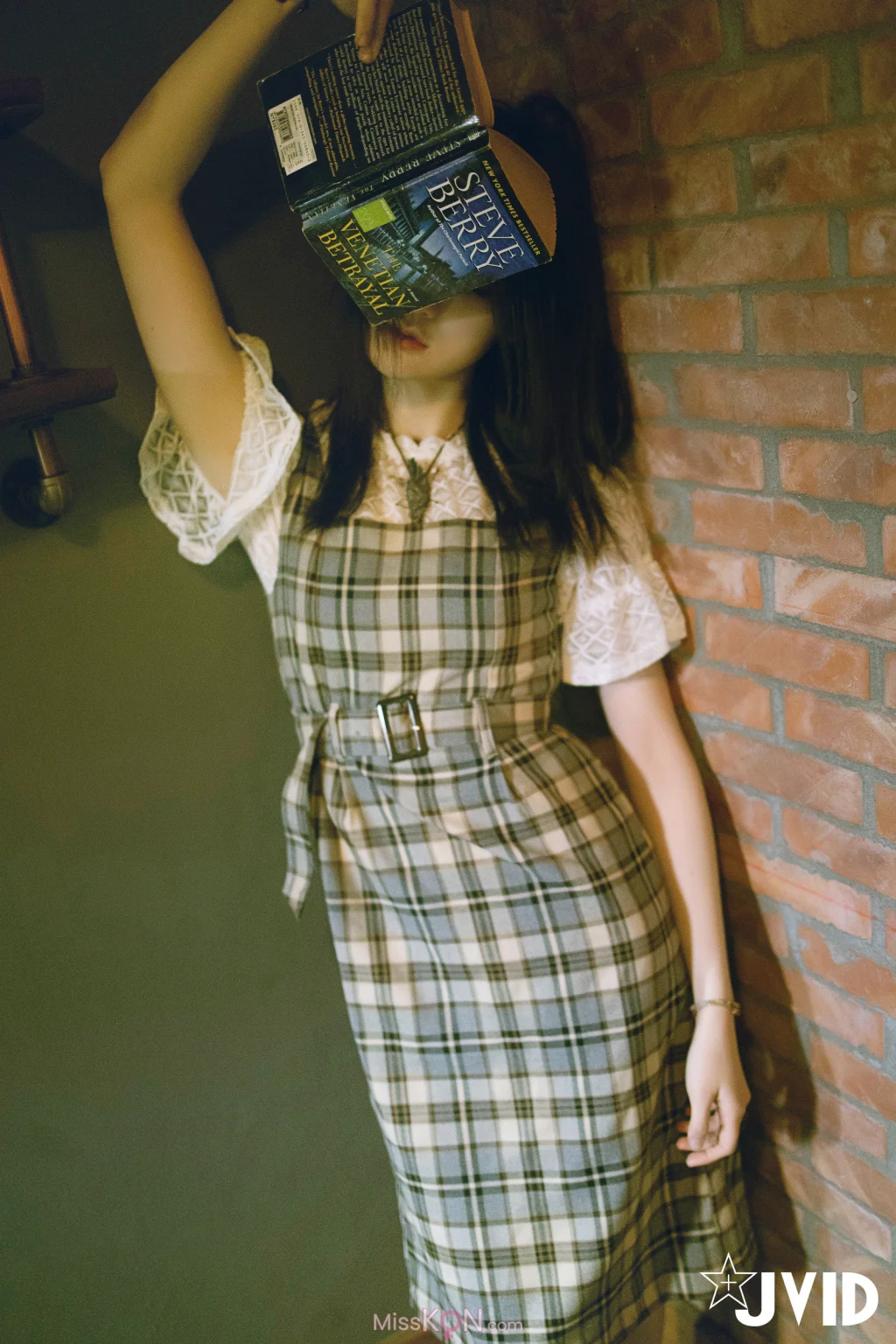 [JVID] 阿瓈: 塔羅少女~阿瓈 光明黑暗吞噬 三點全露無遮寫真 (138 photos)
