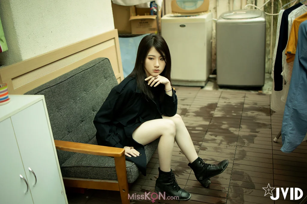 [JVID] 阿瓈: 塔羅少女~阿瓈 光明黑暗吞噬 三點全露無遮寫真 (138 photos) – Page 2