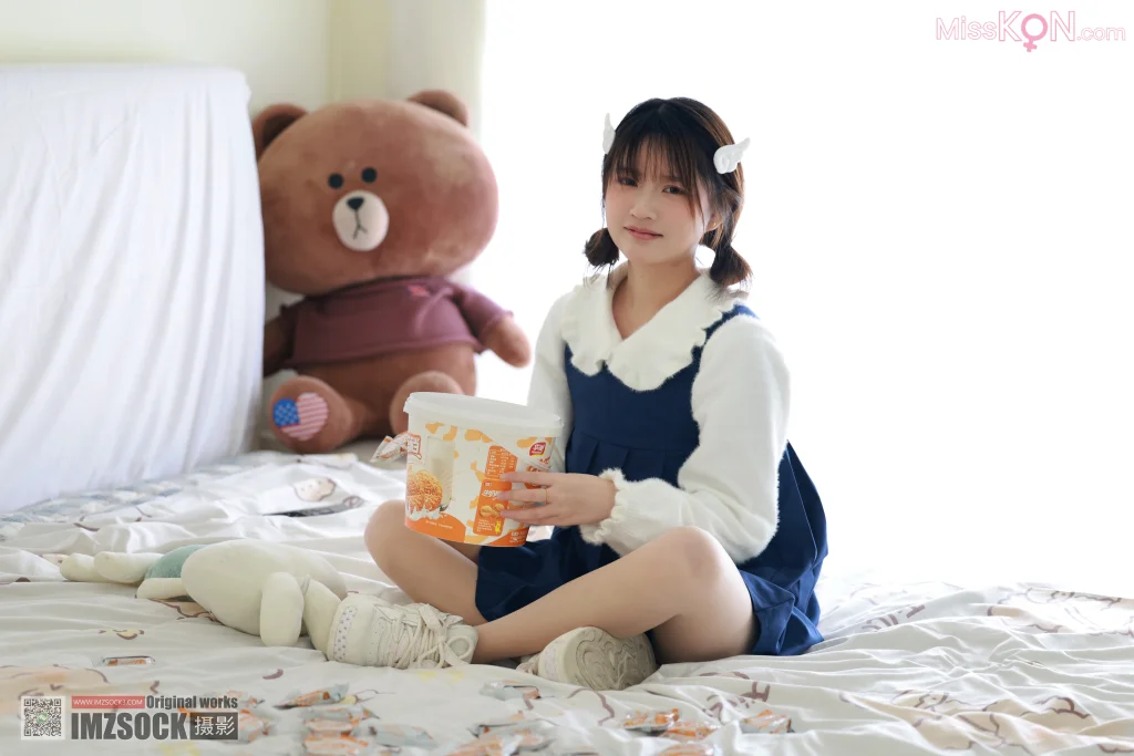 [MZSOCK爱美足] No.320: 小点心 (115 photos) – Page 2