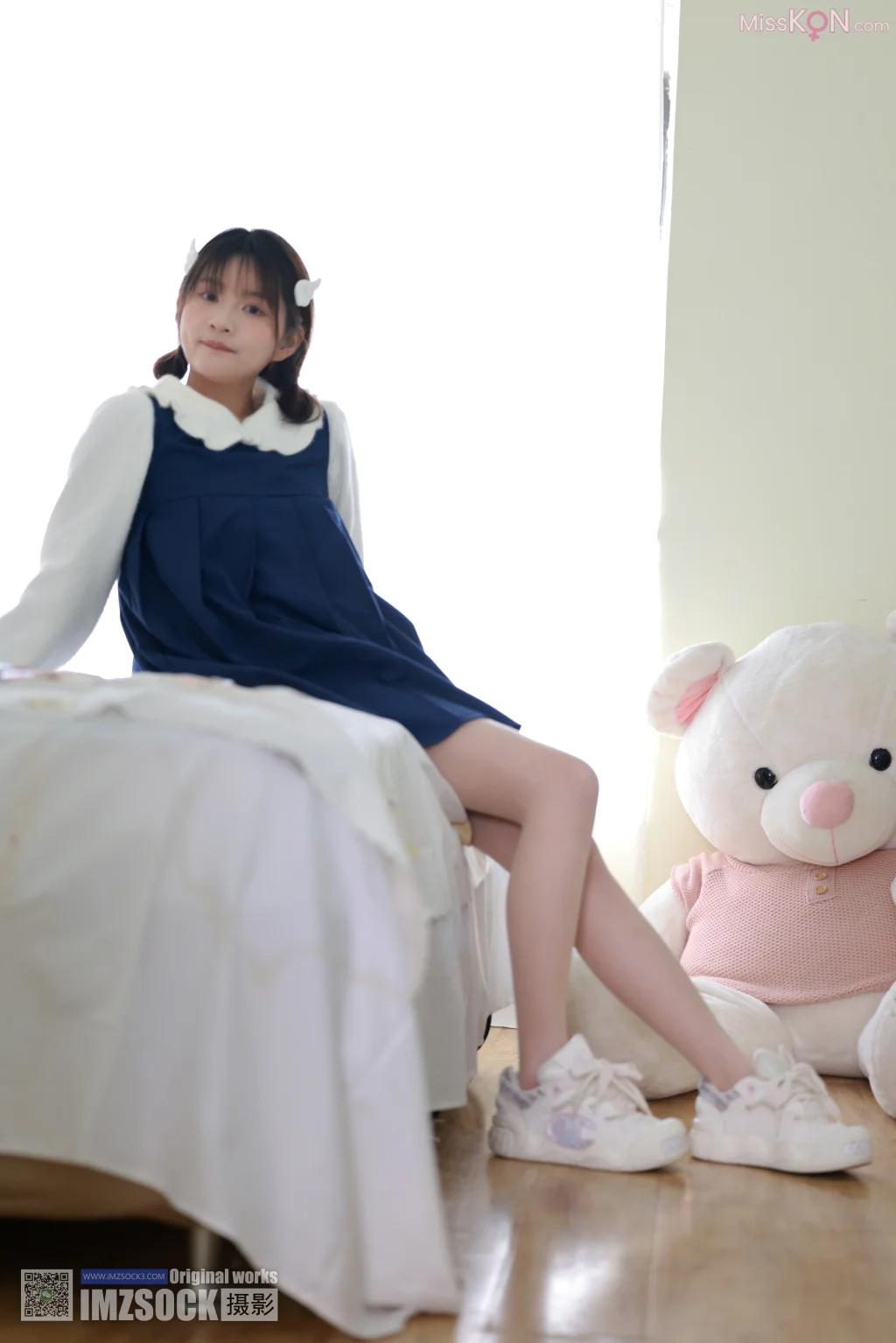 [MZSOCK爱美足] No.320: 小点心 (115 photos) – Page 2