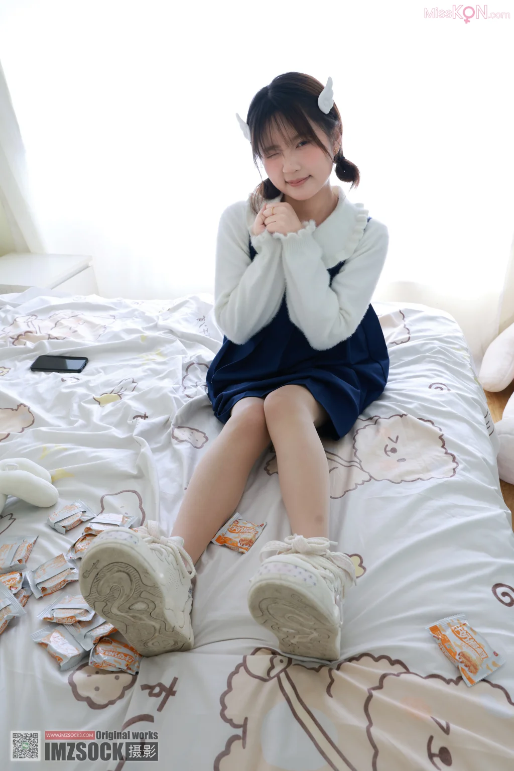 [MZSOCK爱美足] No.320: 小点心 (115 photos) – Page 2