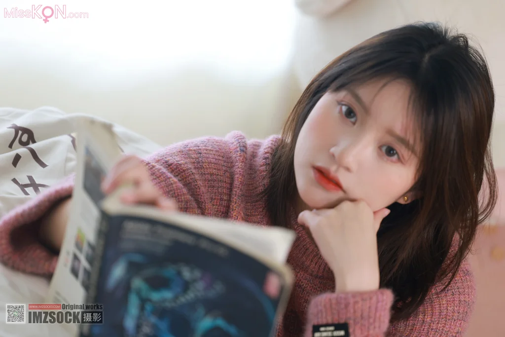 [MZSOCK爱美足] No.323: 小点心 (107 photos + 1 video)