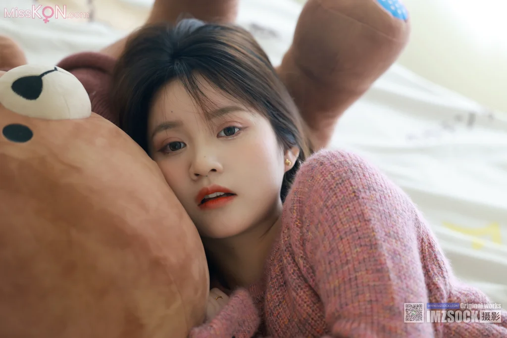 [MZSOCK爱美足] No.323: 小点心 (107 photos + 1 video) – Page 2