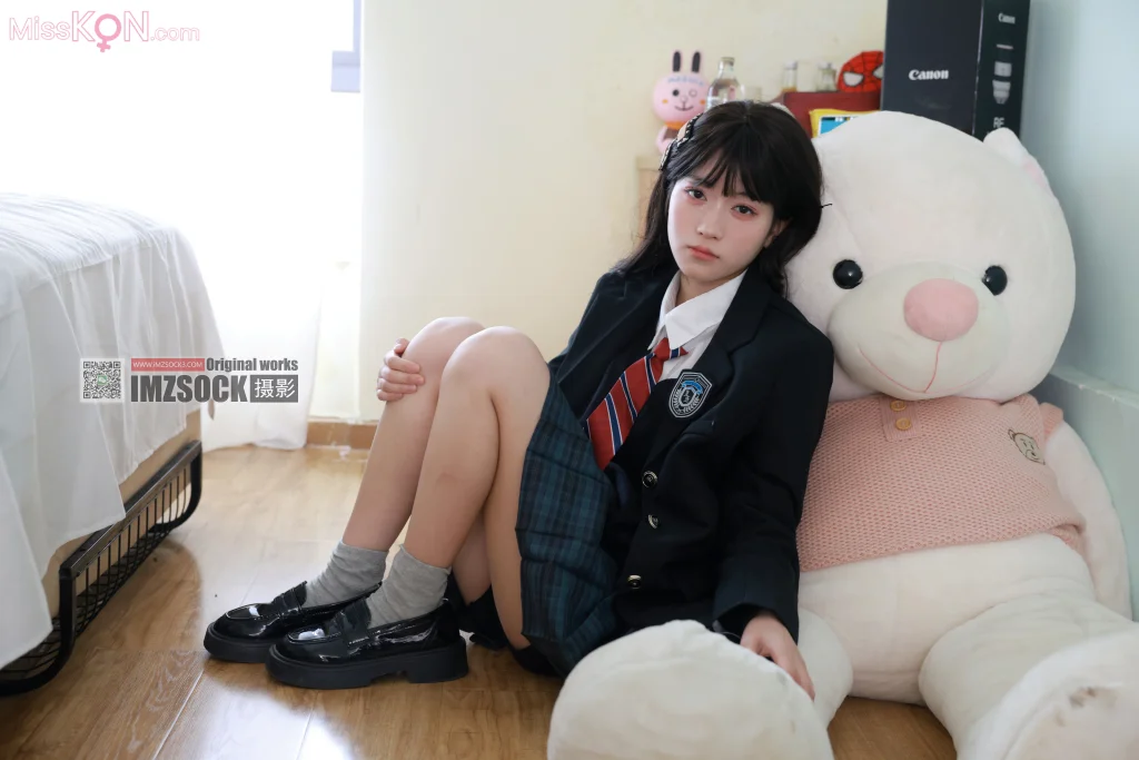 [MZSOCK爱美足] No.324: 可心 (109 photos + 1 video)