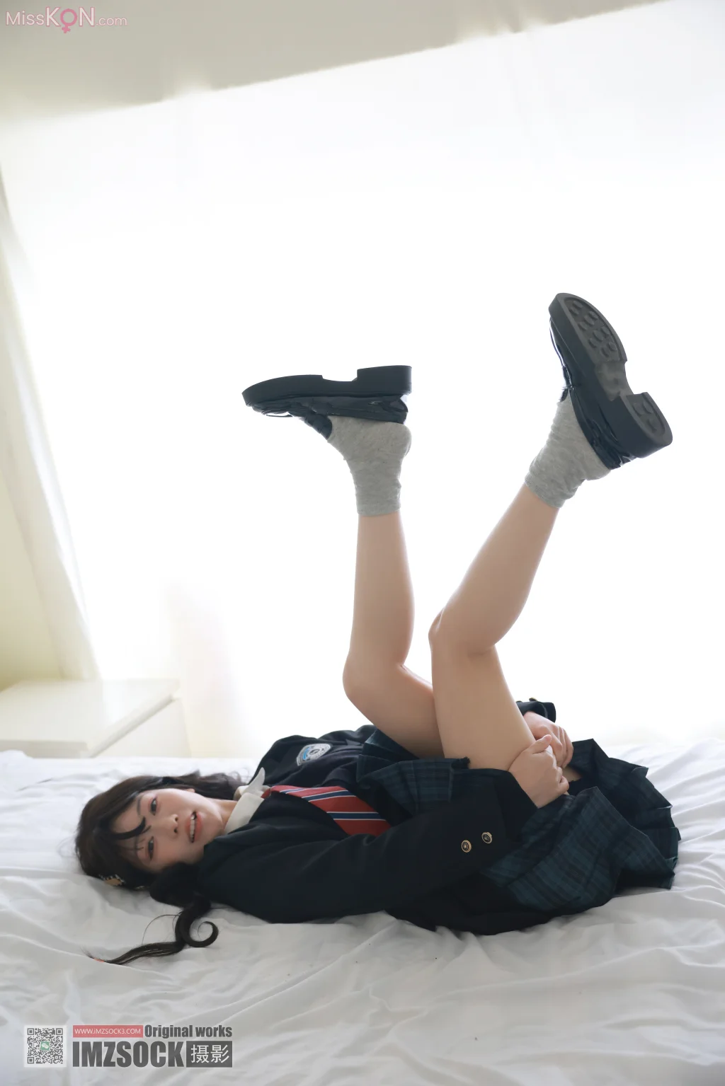 [MZSOCK爱美足] No.324: 可心 (109 photos + 1 video) – Page 2