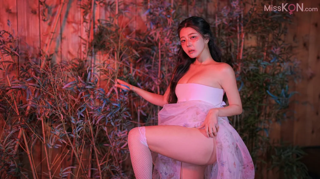 Yuni: Gumiho (107 photos) – Page 2