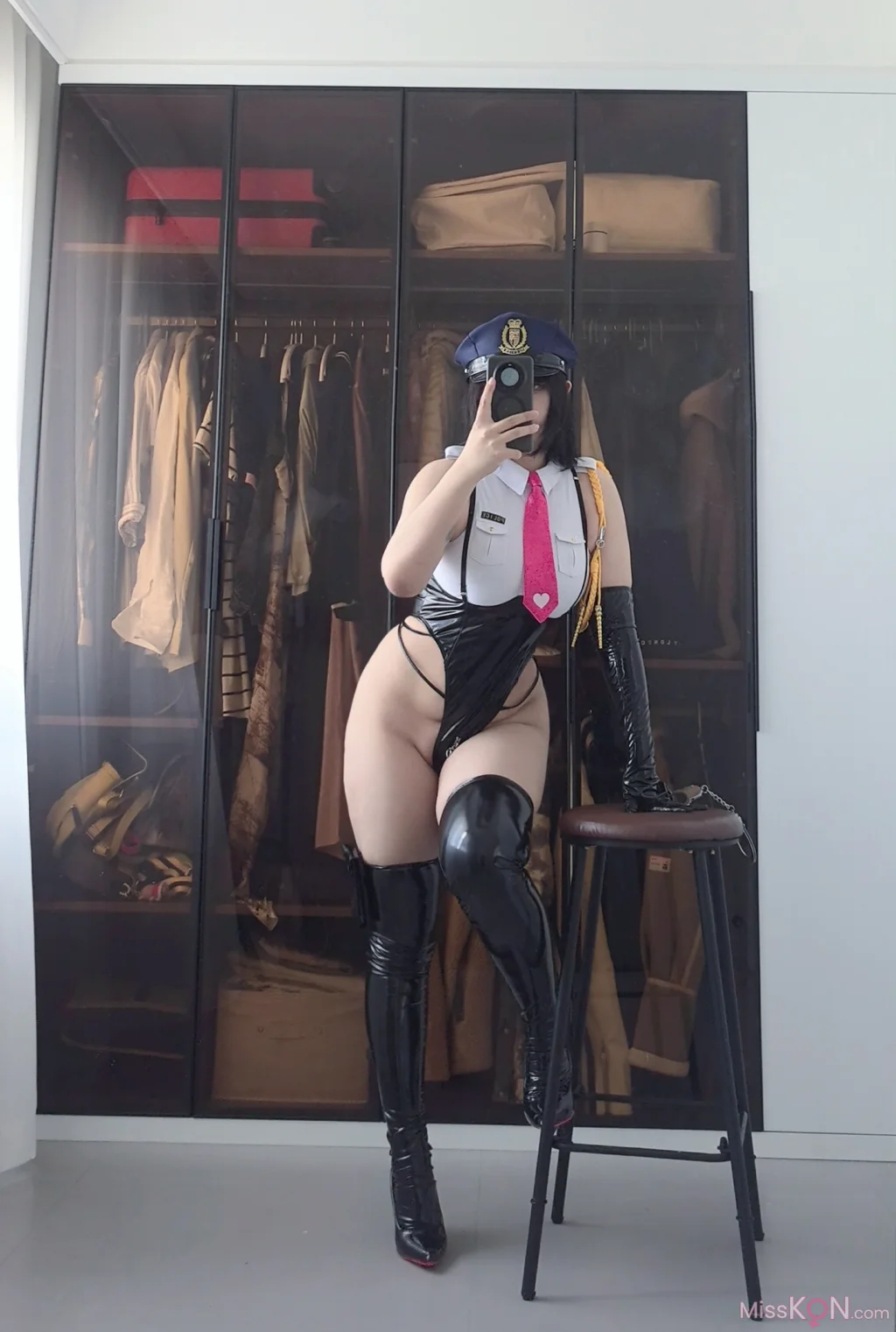 Coser@葛生w: 宇都宫沙希女警 (60 photos + 4 videos)