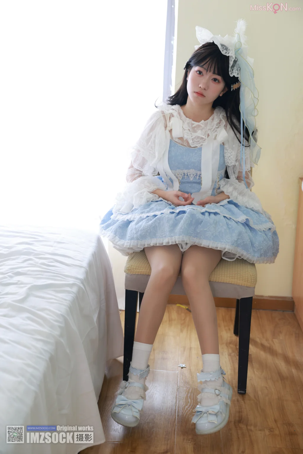 [MZSOCK爱美足] No.325: 可心 (108 photos)
